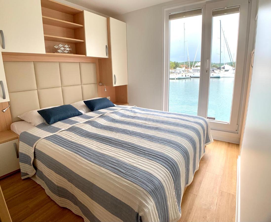 Bellavista Houseboat Apartment Portorose Esterno foto